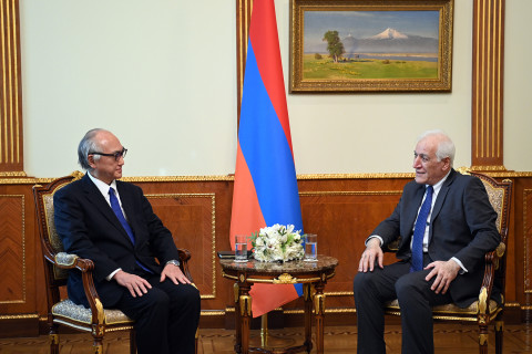 Վահագն Խաչատուրյանն ընդունել է Հայաստանում Ճապոնիայի դեսպան Մասանորի Ֆուկուշիմային