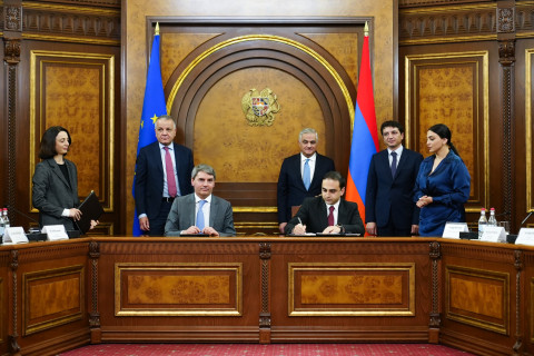 Երևանյան 32 մանկապարտեզներ ու 6 պոլիկլինիկաներ կհիմնանորոգվեն. ստորագրվել են համաձայնագրեր