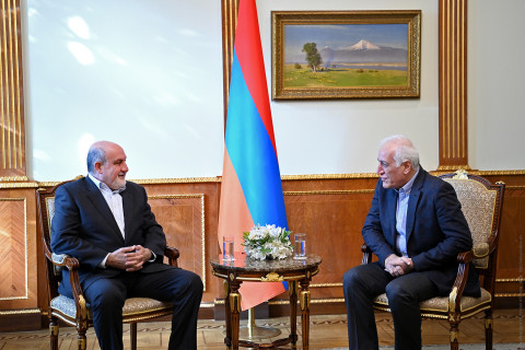 Վահագն Խաչատուրյանը և Նասիմ Նիքոլաս Թալեբը  անդրադարձել են տեղեկատվական տեխնոլոգիաների զարգացման գործընթացներին