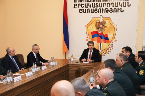 Քրեական ենթամշակույթի դեմ պետք է անզիջում պայքար լինի. Գրիգոր Մինասյանը ներկայացրել է ՔԿԾ նորանշանակ պետին