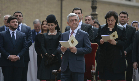 RA President attends Narek statue unveiling ceremony in Vatican