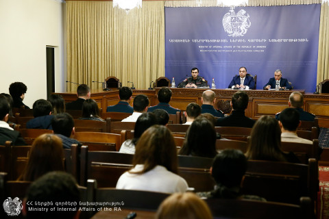 ՆԳ նախարարը կարևորել է Քրեական ոստիկանությունը նոր կադրերով համալրելը և ներկայացրել կարիերայի հեռանկարները