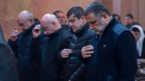 BQXK nümayəndələri Bakıda Dağlıq Qarabağın keçmiş rəsmilərinə baş çəkiblər