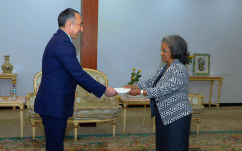 Ambassador of Armenia to Ethiopia presented his credentials to President of country