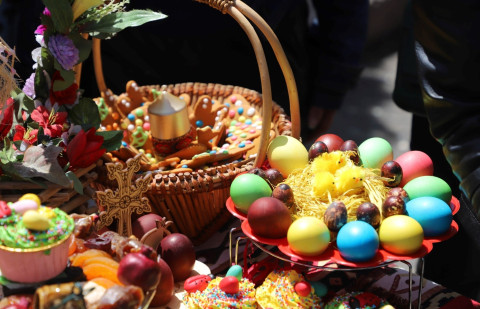 Today, Armenian Apostolic Church celebrates feast of miraculous Resurrection of Jesus Christ