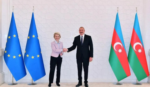 Ursula Fon der Lyayen ilə İlham Əliyev arasında tələfon danışığı olub