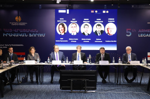Gürcüstanın ədliyyə nazirinin başçılıq etdiyi nümayəndə heyəti ER-dadır