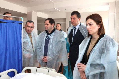 Սուրեն Պապիկյանը և Անահիտ Ավանեսյանը տեսակցել են վթարի հետևանքով մարմնական վնասվածքներ ստացած զինծառայողներին