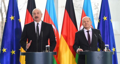 Əliyev və Şolts xarici siyasət, iqtisadiyyat və energetika ilə bağlı məsələləri müzakirə edəcəklər