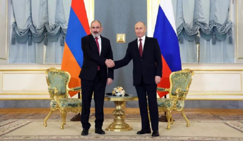 Putin və Paşinyan Ermənistanın bir sıra rayonlarından hərbçilərin çıxarılması ilə bağlı razılığa gəliblər։ Peskov