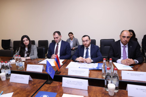 Mkhitar Hayrapetyan and Vassilis Maragos discussed agenda issues of Armenia-EU multilateral cooperation