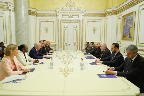 Prime Minister receives the leadership of the World Bank and the International Finance Corporation