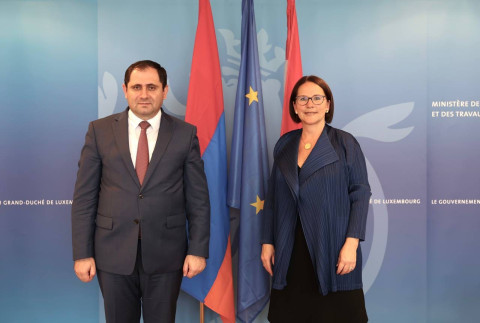 Suren Papikyan presented an overview of the ongoing reforms within Armenian Armed Forces to his Luxembourg counterpart