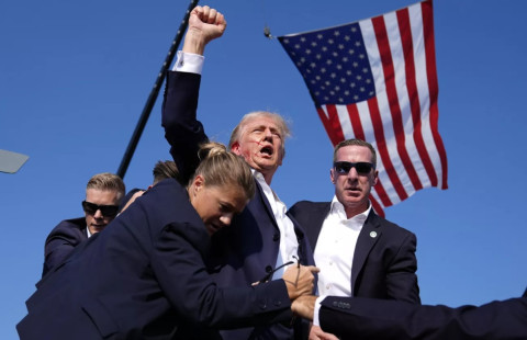 Assassination attempt made against Donald Trump: video
