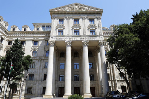 Bakı Moskvanın Ermənistan-Azərbaycan görüşünü təşkil etmək istəyinə cavab verdi