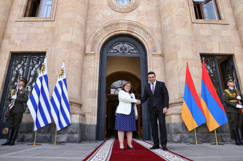 Alen Simonyan receives President of House of Representatives of Uruguay Ana Olivera