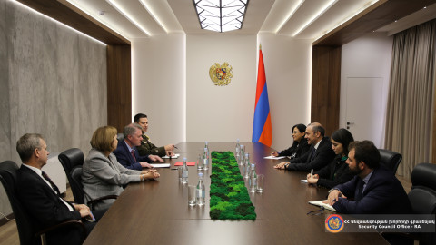 ՀՀ ԱԽ քարտուղարն ու Պատրիկ Պրայորը քննարկել են տարածաշրջանային անվտանգային իրավիճակին առնչվող հարցեր