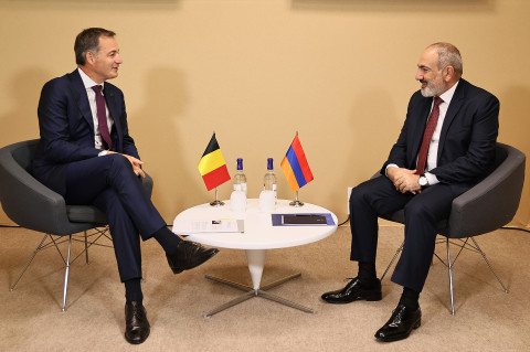 Nikol Pashinyan meets with the Prime Minister of Belgium Alexander De Croo