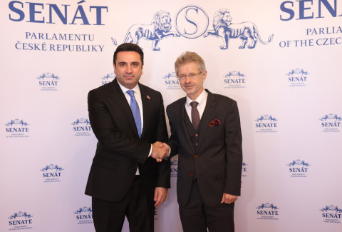 Alen Simonyan meets with President of Senate of Czech Republic