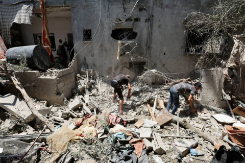 Dozens killed and injured in Israeli airstrike on Gaza: Palestinian paramedics