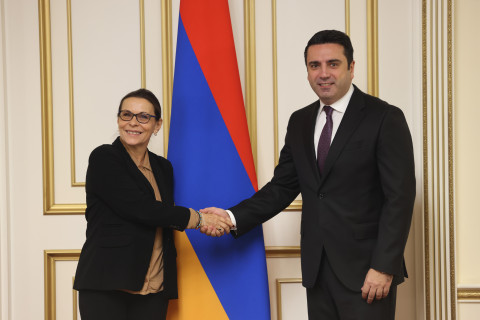 Alen Simonyan meets the deputy of the National Assembly of France Isabelle Santiago and Mayor of Alfortville