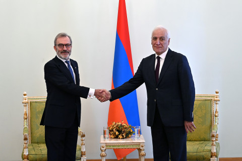 Newly appointed Ambassador of Spain to Armenia presented his credentials to President Vahagn Khachaturyan