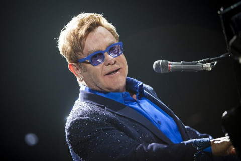 Elton John has lost his sight
