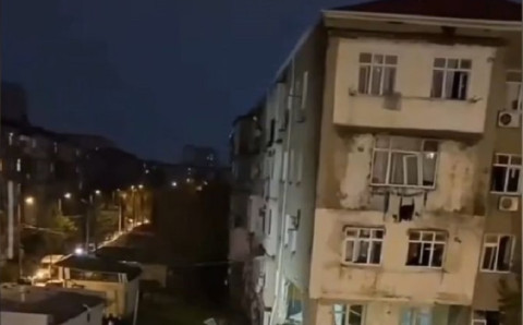 13 человек госпитализированы после взрыва газа жилом доме города Сумгаит