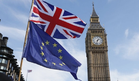 Trampın tarifləri qaldıracağı halda Aİ və Böyük Britaniya cavab tədbirləri görməyə hazırdır