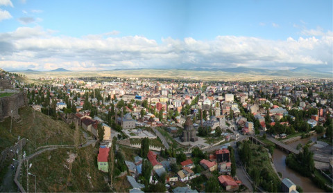 Ankarada Qars keçid məntəqəsinin açılması mümkünlüyü müzakirə olunub