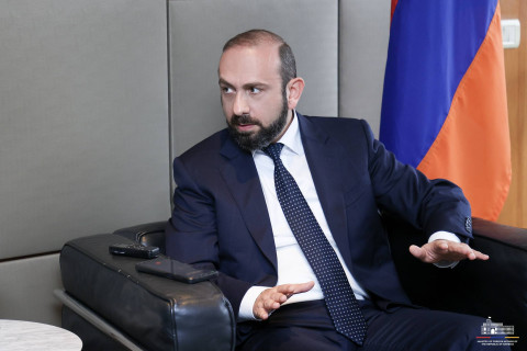 Հայ և թուրք փորձագետներն ուսումնասիրում են Գյումրի-Կարս երկաթուղու վիճակը. Միրզոյան