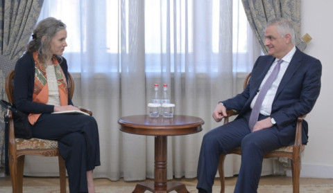 Mher Grigoryan and Magdalena Grono discussed border delimitation process