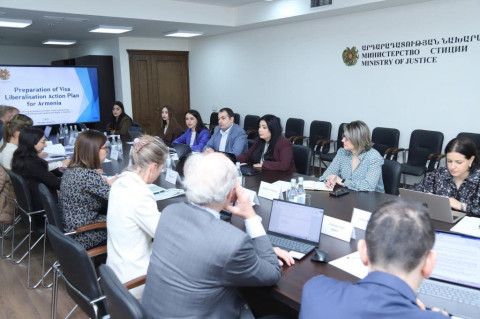 Временного поверенного в делах Китая вызвали в МИД Украины