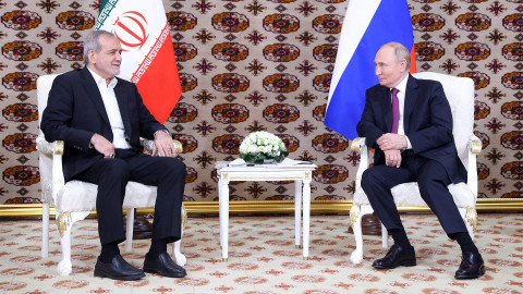 Putin və Pezeşkian beynəlxalq və regional məsələləri müzakirə ediblər