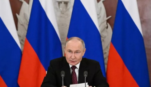 Putin proposes direct talks with Ukraine on May 15