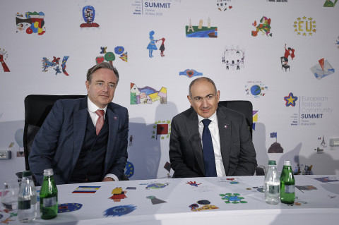Prime Ministers of Armenia and Belgium meet in Tirana