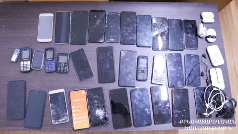 «Արմավիր» ՔԿՀ բերված սառնարանի թաքստոցից հայտնաբերվել են 32 բջջային հեռախոս և այլ արգելված իրեր