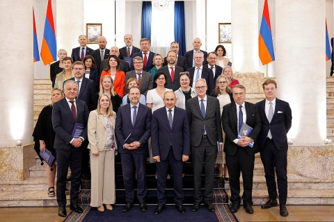 Վարչապետն ընդունել է Արևելյան Եվրոպայի և Կենտրոնական Ասիայի երկրներում հավատարմագրված ԵՄ դեսպաններին
