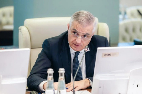 Mher Qriqoryan AİK Şurasının iclasında iştirak etmək üçün Moskvaya yola düşüb