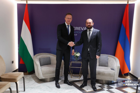 Արարատ Միրզոյանը և Պետեր Սիյարտոն քննարկել են ՀՀ-ԵՄ համագործակցության առաջնահերթությունները