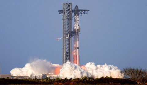 SpaceX's Starship spins out of control after flying past points of previous failures