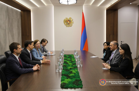 Արմեն Գրիգորյանը և ԱՄՆ պետքարտուղարի փոխտեղակալը անդրադարձել են տարածաշրջանային անվտանգային իրավիճակին