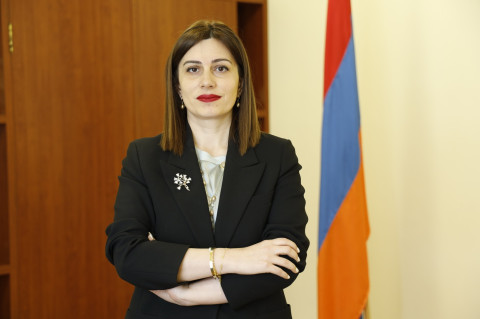 Մաղթում եմ՝ ուրախ և զվարճալի օր ունենաք` չչարաշահելով պաղպաղակը, քաղցր հյութերն ու կոնֆետները. Անահիտ Ավանեսյան