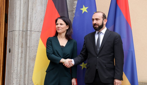 Mirzoyan Berboku BMT Baş Assambleyasının prezidenti seçilməsi münasibətilə təbrik edib