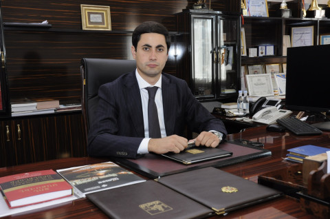 Շենգավիթ վարչական շրջանի ղեկավարը աշխատանքային պարտականությունները դադարեցնելու որոշում է կայացրել