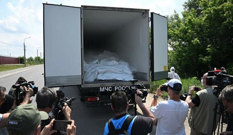 Ukraine and Russia exchange remains of fallen soldiers