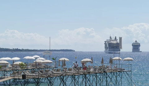 Cannes bringing in 'drastic regulation' on cruise ships