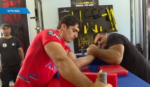 Sargis Stepanyan returns with silver medal