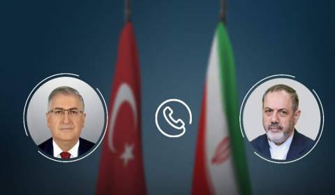 Türkiyə və İran müdafiə nazirləri regional təhlükəsizlik məsələlərini müzakirə ediblər