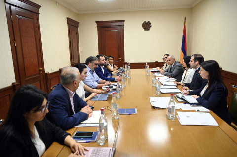 ՊԵԿ նախագահն ու ԱԶԲ և ԶՖԳ ներկայացուցիչները քննարկել են իրականացվող ծրագրերի ընթացքը